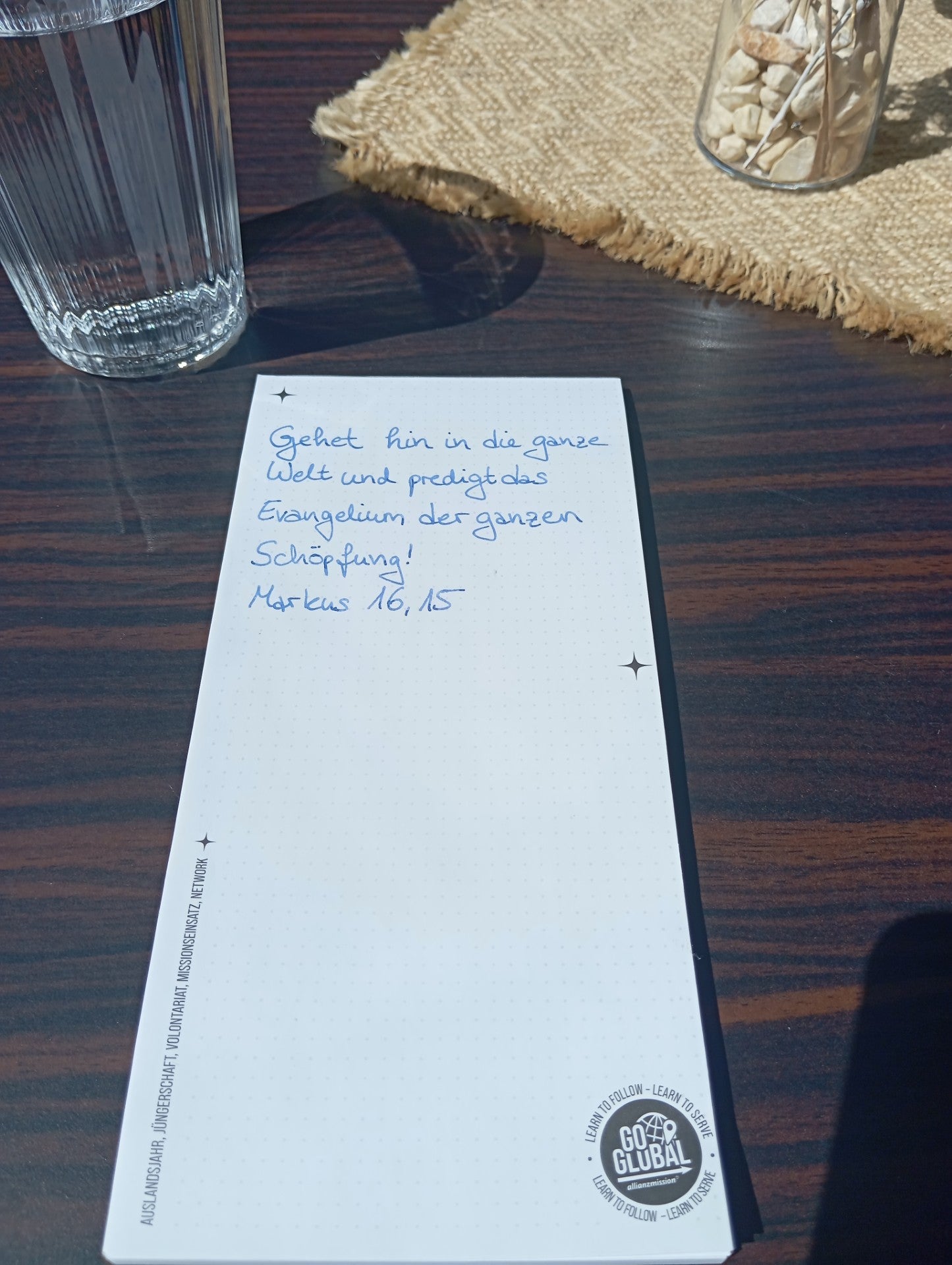 GoGlobal Notizbuch – „Learn to Follow. Learn to Serve.